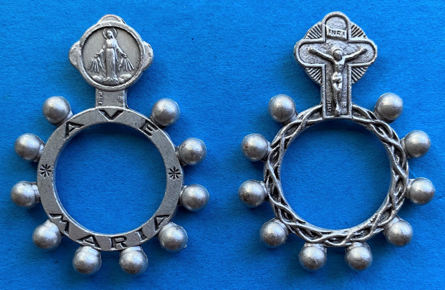 Ave Maria Rosary Ring